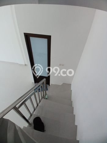 Ruko Bagus Dijual LB 158m2 Lokasi Strategis Jakarta Selatan Area Cocok untuk Bisnis Ruko Bagus Dijual LB 158m2 Lokasi Strategis Jakarta Selatan Area Cocok untuk Bisnis