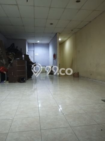 Ruko paling strategis disewakan di Tebet Jakarta Selatan Ruko paling strategis disewakan di Tebet Jakarta Selatan