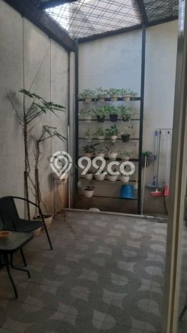 Dijual Hunian Rumah Terawat 4 KT di Kota Wisata, Jakarta Timur Dijual Hunian Rumah Terawat 4 KT di Kota Wisata, Jakarta Timur