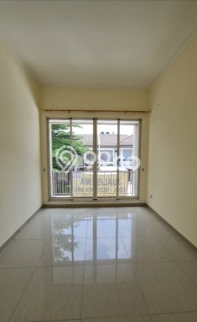 Disewakan! Rumah 4 Kamar Tidur &
4 Kamar Mandi di Alam Sutera, Tangerang Disewakan! Rumah 4 Kamar Tidur &
4 Kamar Mandi di Alam Sutera, Tangerang