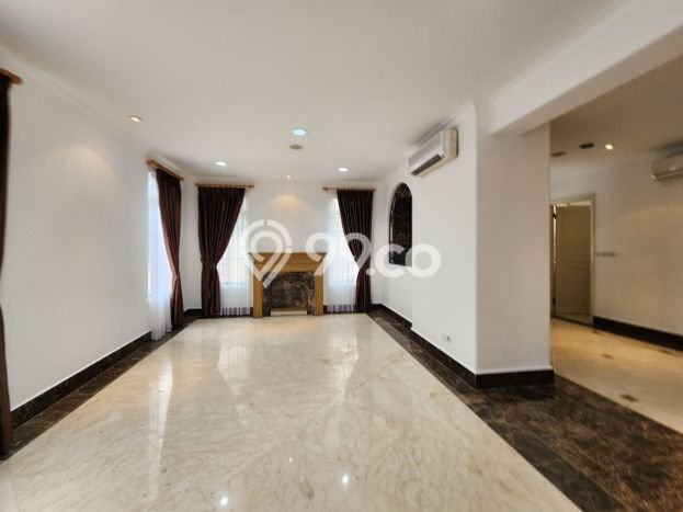 Rumah di Lippo Karawaci, 5 KT, Lingkungan Tenang Rumah di Lippo Karawaci, 5 KT, Lingkungan Tenang