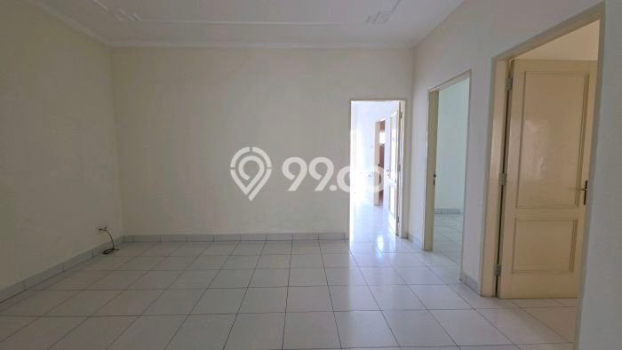 Rumah Luxury Modern Tanpa Renovasi di Permata Buana Jakarta Barat Rumah Luxury Modern Tanpa Renovasi di Permata Buana Jakarta Barat