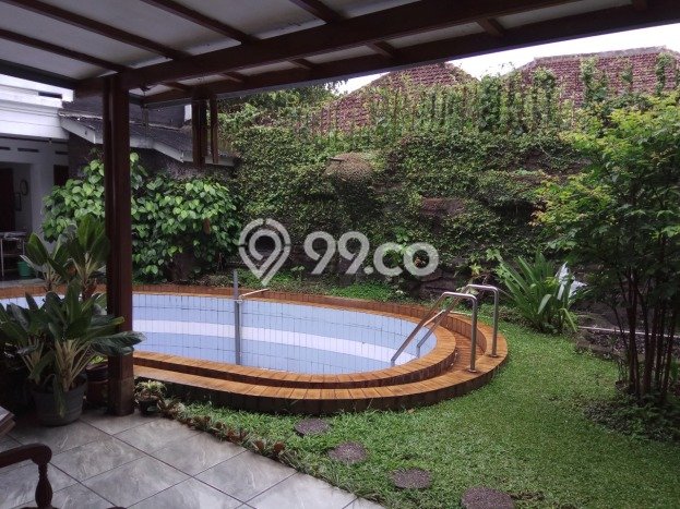 Rumah Elit Modern Siap Huni di Sayap Dago Bandung Rumah Elit Modern Siap Huni di Sayap Dago Bandung