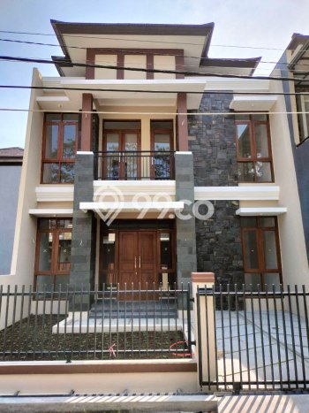 Jual Rumah Eksklusif 3 KT di Buah Batu, Bandung Jual Rumah Eksklusif 3 KT di Buah Batu, Bandung