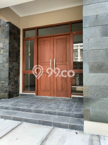 Jual Rumah Eksklusif 3 KT di Buah Batu, Bandung Jual Rumah Eksklusif 3 KT di Buah Batu, Bandung