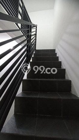 Rumah Modern 4 Kamar LT 122m2 di Sariwangi Rumah Modern 4 Kamar LT 122m2 di Sariwangi