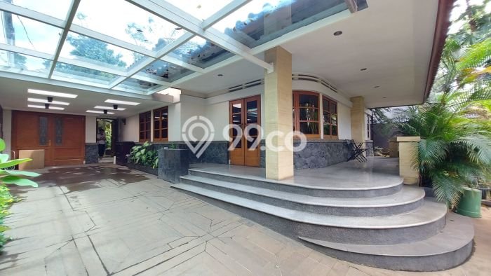 Dijual Rumah Mewah Elegan Dengan View Cantik di Dago, Bandung Dijual Rumah Mewah Elegan Dengan View Cantik di Dago, Bandung