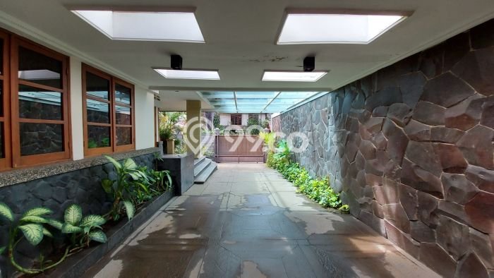 Dijual Rumah Mewah Elegan Dengan View Cantik di Dago, Bandung Dijual Rumah Mewah Elegan Dengan View Cantik di Dago, Bandung