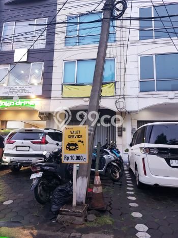 Ruko Dijual di Bandung LT 126m2 & LB 250m2 Lokasi Terbaik! Ruko Dijual di Bandung LT 126m2 & LB 250m2 Lokasi Terbaik!