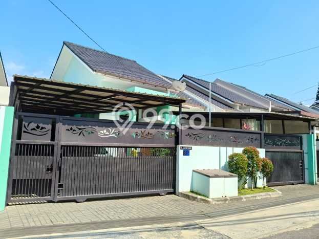 Hot Offer Hunian Mewah Ideal dan Luas di Sukasari, Bandung Hot Offer Hunian Mewah Ideal dan Luas di Sukasari, Bandung