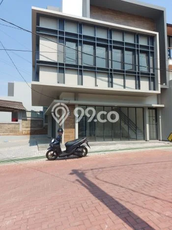 Ruko Dijual di Prime Area Bandung Luas 193m2 Ruko Dijual di Prime Area Bandung Luas 193m2