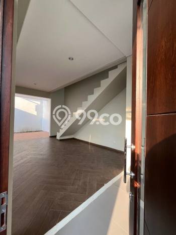 Rumah Minimalis 3 KT di Cihanjuang Bandung Unfurnished Rumah Minimalis 3 KT di Cihanjuang Bandung Unfurnished