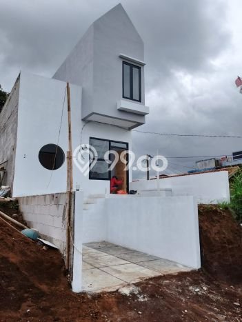 Rumah Modern 2 Kamar LT 64m2 di Cihanjuang Rumah Modern 2 Kamar LT 64m2 di Cihanjuang