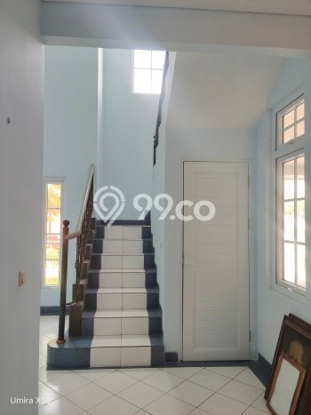 Rumah sewa siap pakai 4 Kamar Tidur di Kemang Pratama, Bekasi Rumah sewa siap pakai 4 Kamar Tidur di Kemang Pratama, Bekasi