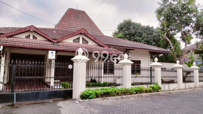 Hunian Mewah LB 250m2 Siap Huni Desain Elegan di Caturtunggal, Yogyakarta Hunian Mewah LB 250m2 Siap Huni Desain Elegan di Caturtunggal, Yogyakarta