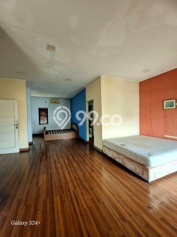 Siap Huni Rumah Mewah 4 Kamar di Bekasi Barat Dekat ke Mana Saja Siap Huni Rumah Mewah 4 Kamar di Bekasi Barat Dekat ke Mana Saja