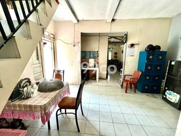 Rumah Luas Asri 2 KT Siap Huni di Pondok Gede Bekasi Rumah Luas Asri 2 KT Siap Huni di Pondok Gede Bekasi