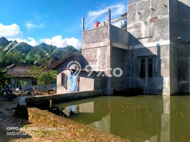 Rumah Asri LB 300m2m² Lokasi Tenang di Pandeglang, Pandeglang Rumah Asri LB 300m2m² Lokasi Tenang di Pandeglang, Pandeglang