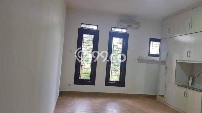 Rumah Kontrakan Serang LT 210m2 LB 300m2 Area Ciracas Rumah Kontrakan Serang LT 210m2 LB 300m2 Area Ciracas