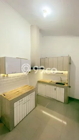 Rumah Strategis Modern Lb 60m2 di Limo, Depok Rumah Strategis Modern Lb 60m2 di Limo, Depok