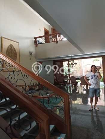 Rumah Tenang di Cinere, 6 KT, LT 658m² LB 555m² Rumah Tenang di Cinere, 6 KT, LT 658m² LB 555m²