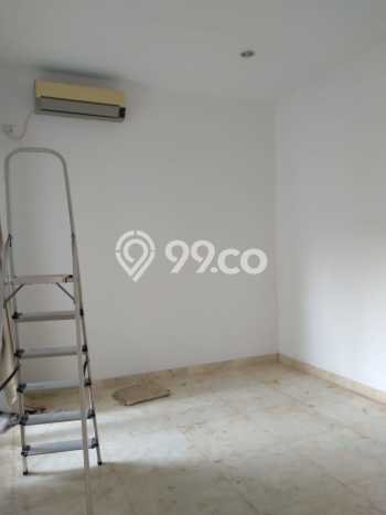 PROPERTI UNGGULAN! Rumah di Cinere, 4 KM, Area Premium, LT 300m² LB 150m² PROPERTI UNGGULAN! Rumah di Cinere, 4 KM, Area Premium, LT 300m² LB 150m²