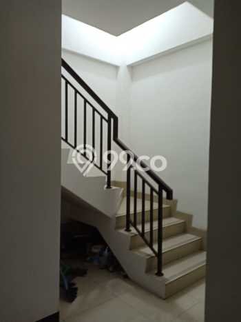 Unit Ruko Dijual di Jakarta Selatan LT 75m2 & LB 221m2 Unit Ruko Dijual di Jakarta Selatan LT 75m2 & LB 221m2