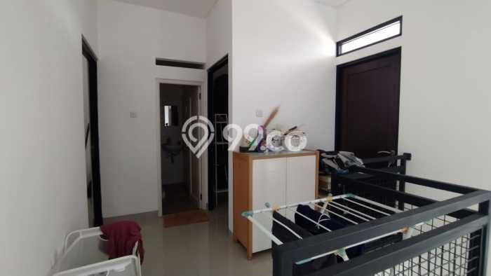 Rumah Dijual Townhouse Di Limo Cinere, Dekat Exit Tol Desari Rumah Dijual Townhouse Di Limo Cinere, Dekat Exit Tol Desari
