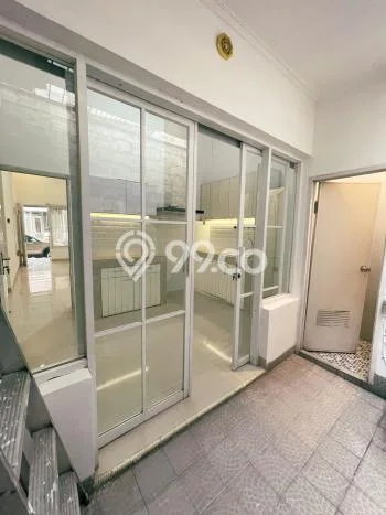 Rumah Strategis Modern Lb 60m2 di Limo, Depok Rumah Strategis Modern Lb 60m2 di Limo, Depok