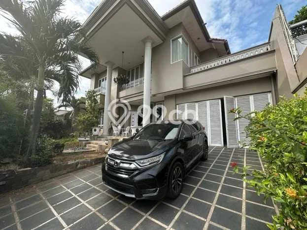 Jual Rumah Luas Megah Dengan View Cantik di Cinere, Jakarta Selatan Jual Rumah Luas Megah Dengan View Cantik di Cinere, Jakarta Selatan