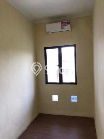 For Sale Hunian Rumah Terawat 3 Kamar di Cinere, Jakarta Selatan For Sale Hunian Rumah Terawat 3 Kamar di Cinere, Jakarta Selatan