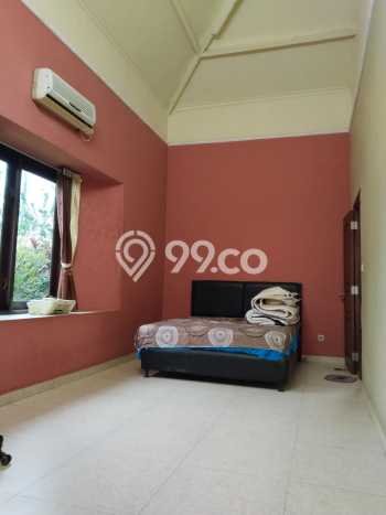 Rumah Mewah Siap Huni LT 830m2 di Sawangan, Depok Rumah Mewah Siap Huni LT 830m2 di Sawangan, Depok