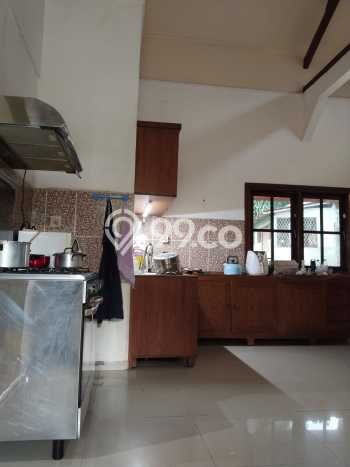 Rumah Mewah Siap Huni LT 830m2 di Sawangan, Depok Rumah Mewah Siap Huni LT 830m2 di Sawangan, Depok