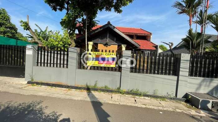 Jual Rumah Mewah Megah Dengan View Cantik di Cirendeu, Jakarta Selatan Jual Rumah Mewah Megah Dengan View Cantik di Cirendeu, Jakarta Selatan