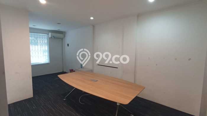 Untuk Dijual! Ruko di Cipete Jakarta Selatan LT 76m2 / LB 288m2 Kawasan Bisnis Untuk Dijual! Ruko di Cipete Jakarta Selatan LT 76m2 / LB 288m2 Kawasan Bisnis