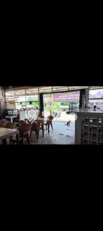 LOKASI BISNIS! Komersial For Rent Kawasan Serpong, Luas 220m², Akses Utama LOKASI BISNIS! Komersial For Rent Kawasan Serpong, Luas 220m², Akses Utama