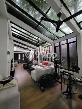 For Sale! Premium House LT 250m2 Desain Modern di Lebak Bulus For Sale! Premium House LT 250m2 Desain Modern di Lebak Bulus