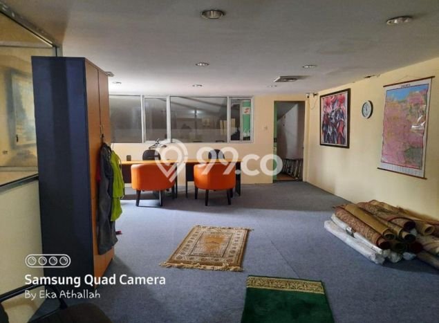 AREA KOMERSIAL! Ruko Disewakan di Supomo, Luas 13000m², Jalan Strategis, Siap Usaha AREA KOMERSIAL! Ruko Disewakan di Supomo, Luas 13000m², Jalan Strategis, Siap Usaha