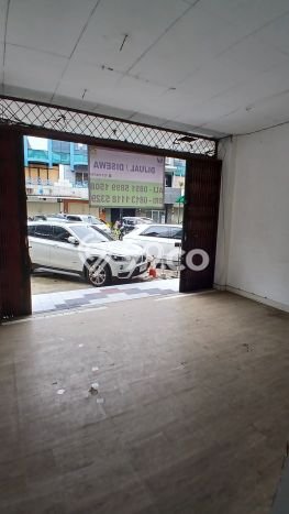 FOR RENT! Ruko di Fatmawati Cocok untuk Bisnis 144m2 FOR RENT! Ruko di Fatmawati Cocok untuk Bisnis 144m2