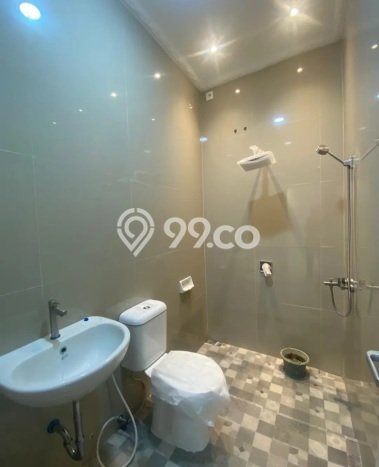 Jual Rumah Luas Elegan Dengan View Eksklusif di BSD City, Tangerang Jual Rumah Luas Elegan Dengan View Eksklusif di BSD City, Tangerang