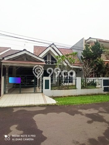 Rumah Luxury Modern Tanpa Renovasi di BSD City Tangerang Rumah Luxury Modern Tanpa Renovasi di BSD City Tangerang