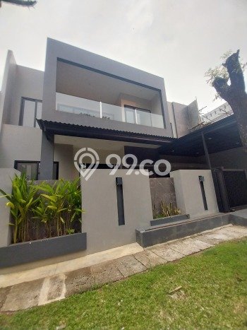 Rumah Luxury Modern Tanpa Renovasi di BSD Puspita Loka Tangerang Rumah Luxury Modern Tanpa Renovasi di BSD Puspita Loka Tangerang