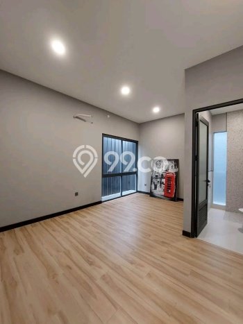 Dijual Rumah Mewah Megah Dengan View Cantik di BSD City, Tangerang Dijual Rumah Mewah Megah Dengan View Cantik di BSD City, Tangerang