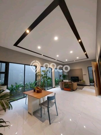 Dijual Rumah Mewah Megah Dengan View Cantik di BSD City, Tangerang Dijual Rumah Mewah Megah Dengan View Cantik di BSD City, Tangerang