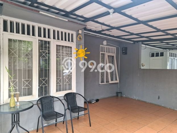 For Sale Hunian Rumah Terawat 2 KT di BSD City, Tangerang For Sale Hunian Rumah Terawat 2 KT di BSD City, Tangerang