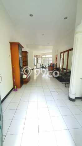 Rumah Luxury Modern Tanpa Renovasi di BSD City Tangerang Rumah Luxury Modern Tanpa Renovasi di BSD City Tangerang