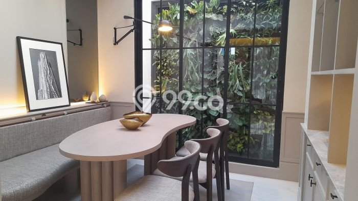 HOT DEAL! Dijual Rumah Premium di Duta Garden, Jakarta Barat, Luas Tanah 55m² LB 98m² HOT DEAL! Dijual Rumah Premium di Duta Garden, Jakarta Barat, Luas Tanah 55m² LB 98m²