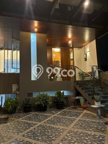 Rumah Luxury Modern Tanpa Renovasi di Gading Serpong Tangerang Rumah Luxury Modern Tanpa Renovasi di Gading Serpong Tangerang