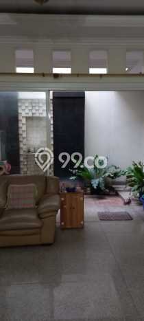 Dijual Rumah Mewah Megah Dengan View Eksklusif di Villa Meruya, Jakarta Barat Dijual Rumah Mewah Megah Dengan View Eksklusif di Villa Meruya, Jakarta Barat
