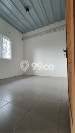 Kesempatan Memiliki Rumah 3 Kamar Tidur dan 3 Kamar Mandi di Tanjung Duren, Dekat Pusat Kota, Jakarta Barat Kesempatan Memiliki Rumah 3 Kamar Tidur dan 3 Kamar Mandi di Tanjung Duren, Dekat Pusat Kota, Jakarta Barat